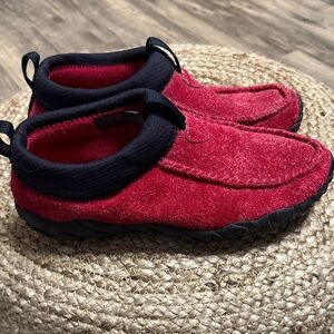 Teva Red and Black Women's Nubuck Mules, Suede, Size 7,